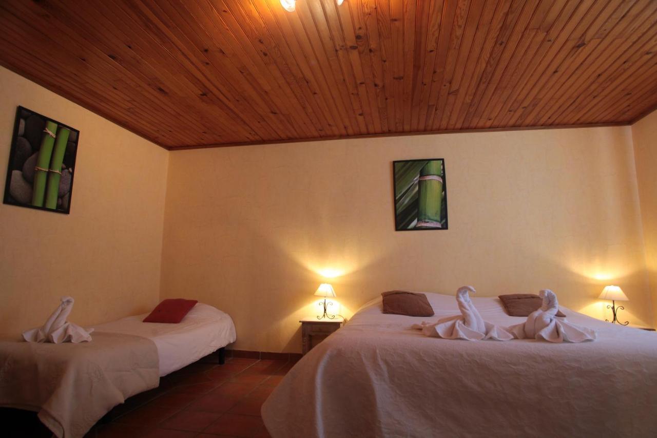 Logis Hotel Le Pressoir Saint-Chinian Exterior photo